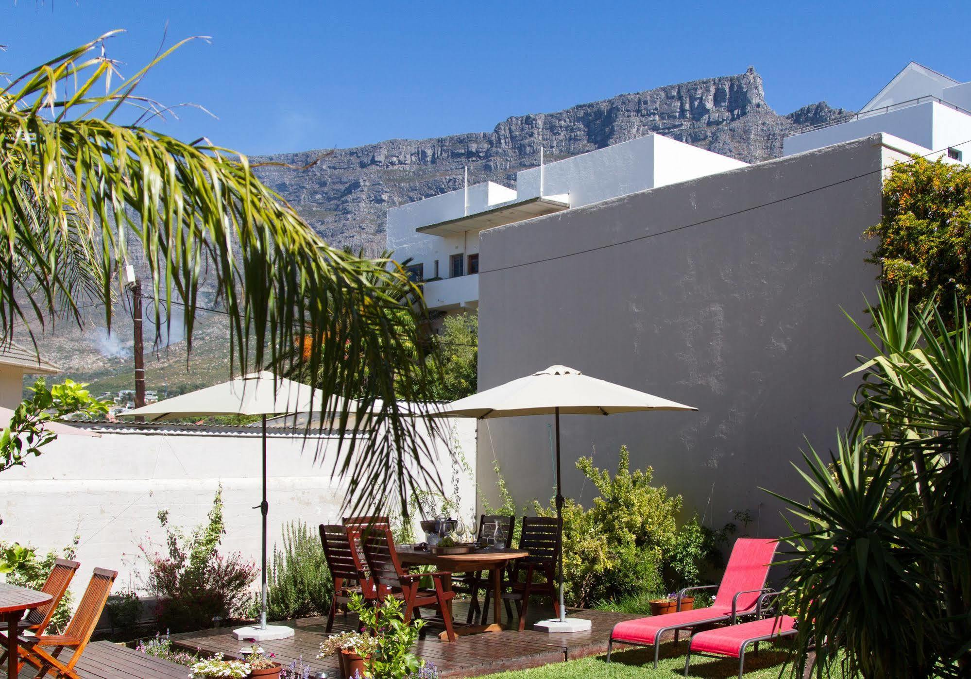 The Lions Guest House Cape Town Exterior photo